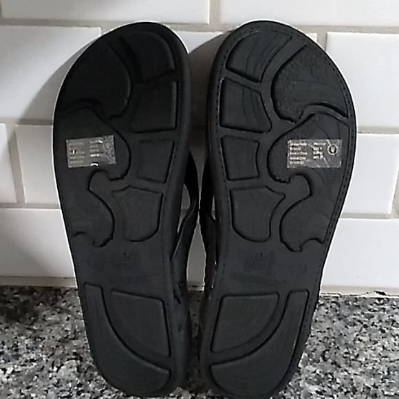 George Men's Black Thong Sandals. Size 9 NWOT - Picture 6 of 7